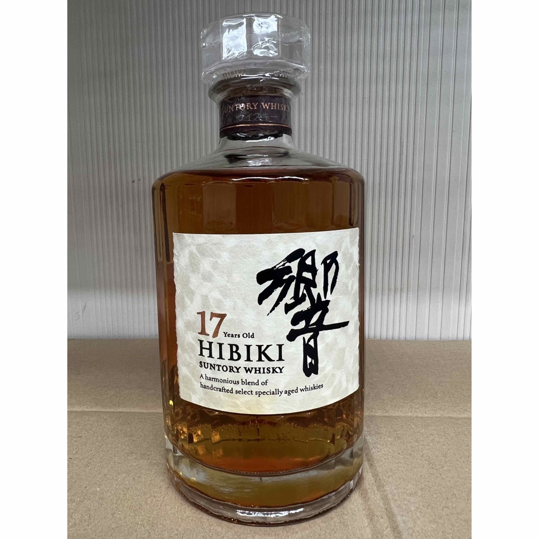 SUNTORY サントリー 響 17年 700ml 43%