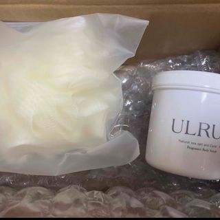 ULRUB ウルラブ　スクラブ　新品未使用　泡立てネット付き(ボディスクラブ)