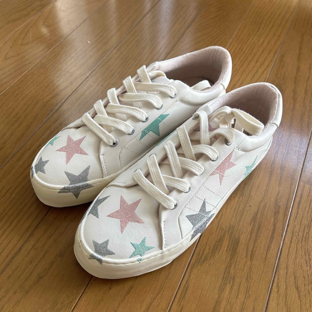 ZARA KIDS(ザラキッズ)のZARA 37 キッズ/ベビー/マタニティのキッズ靴/シューズ(15cm~)(スニーカー)の商品写真