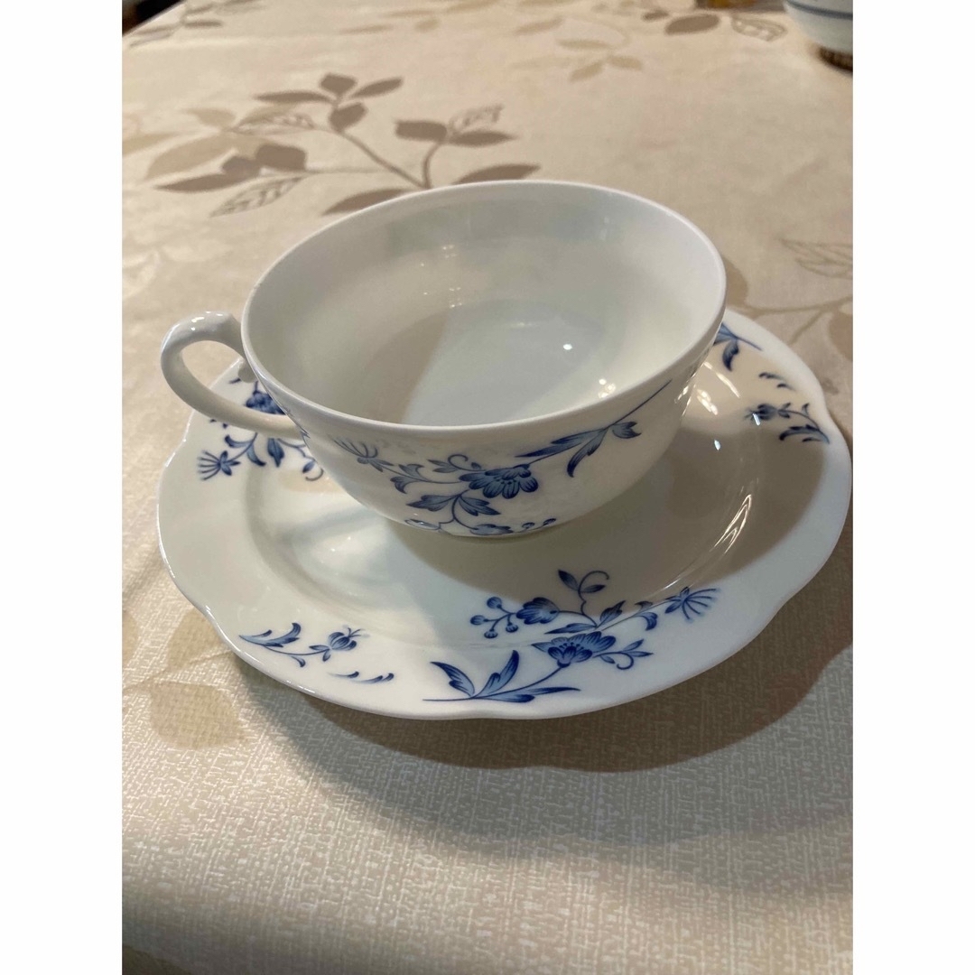 美品　NORITAKE  ノリタケ　スタジオコレクション　カップ＆ソーサーセット