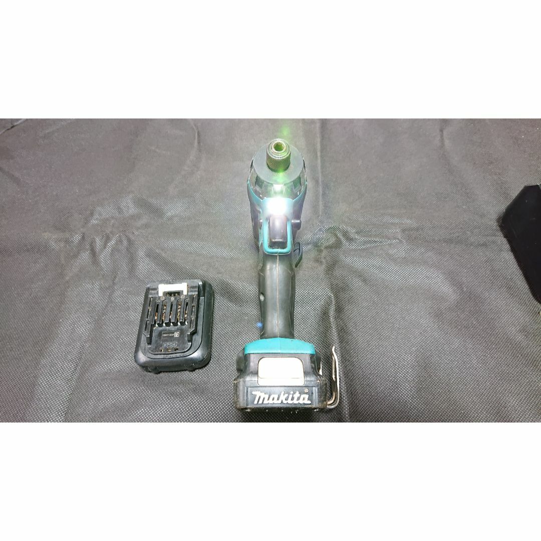 Makita - マキタ(Makita) 充電式ドライバドリル 1.5Ah DF031DSHX