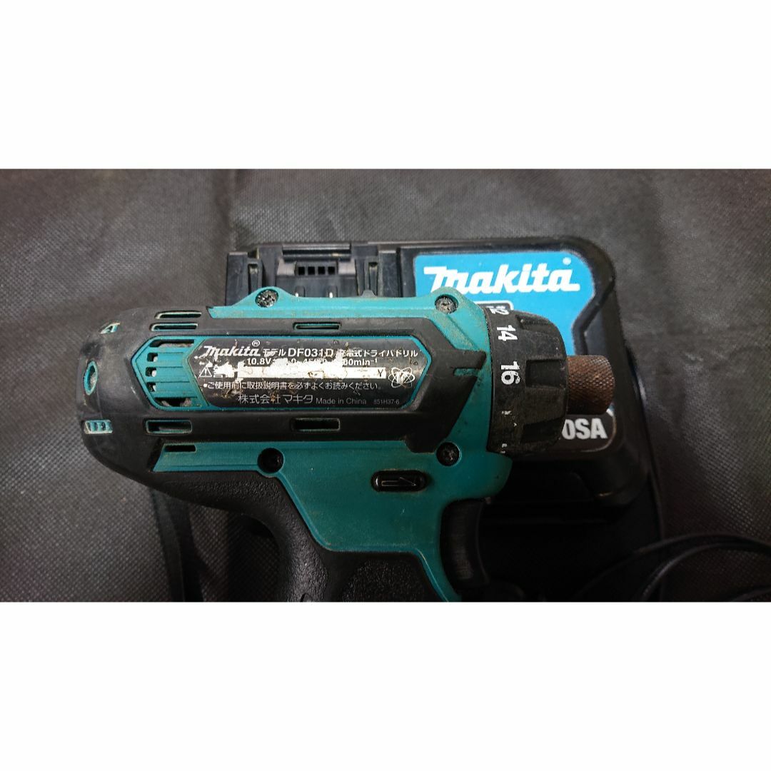 Makita - マキタ(Makita) 充電式ドライバドリル 1.5Ah DF031DSHX
