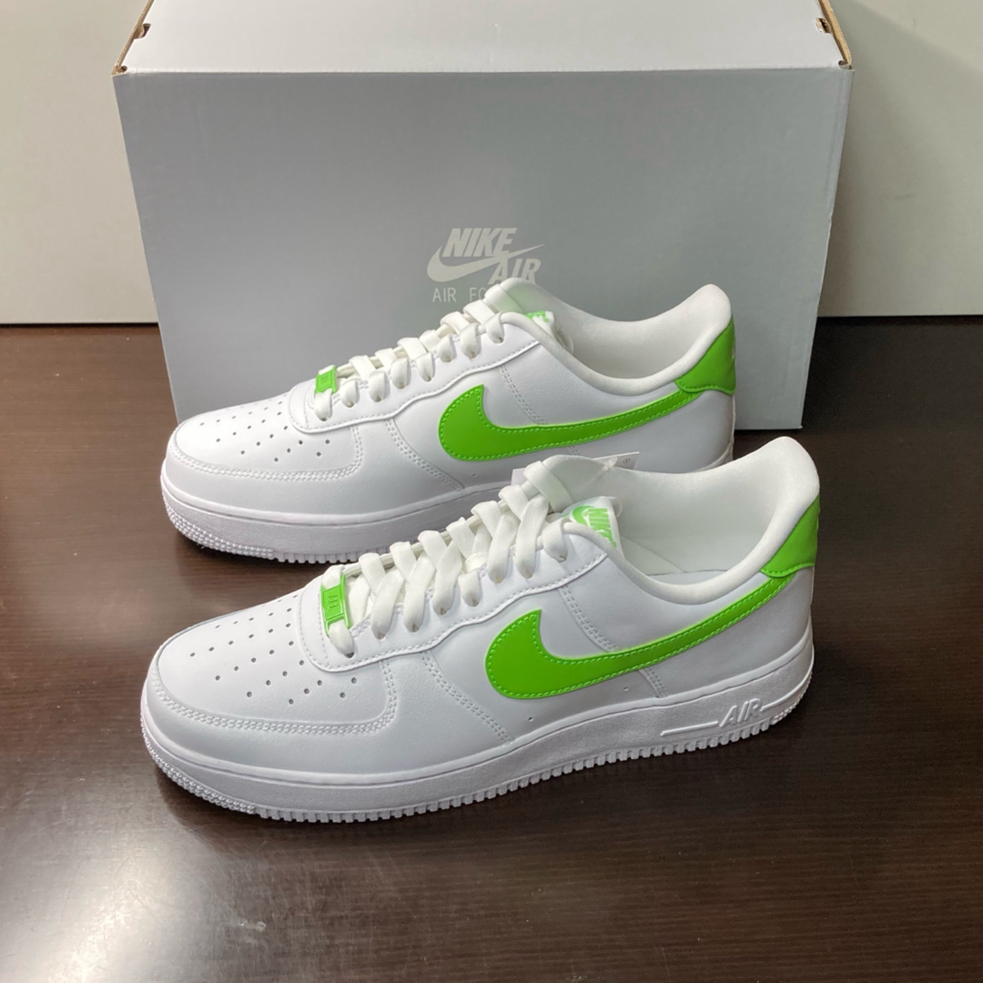 新品 NIKE AIR FORCE 1 Low 07 27cm　グリーン