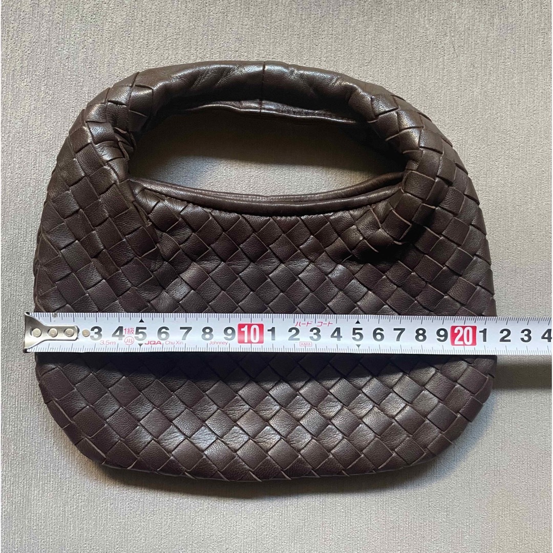 Bottega Veneta(ボッテガヴェネタ)のBottega Veneta mini Veneta bag レディースのバッグ(クラッチバッグ)の商品写真