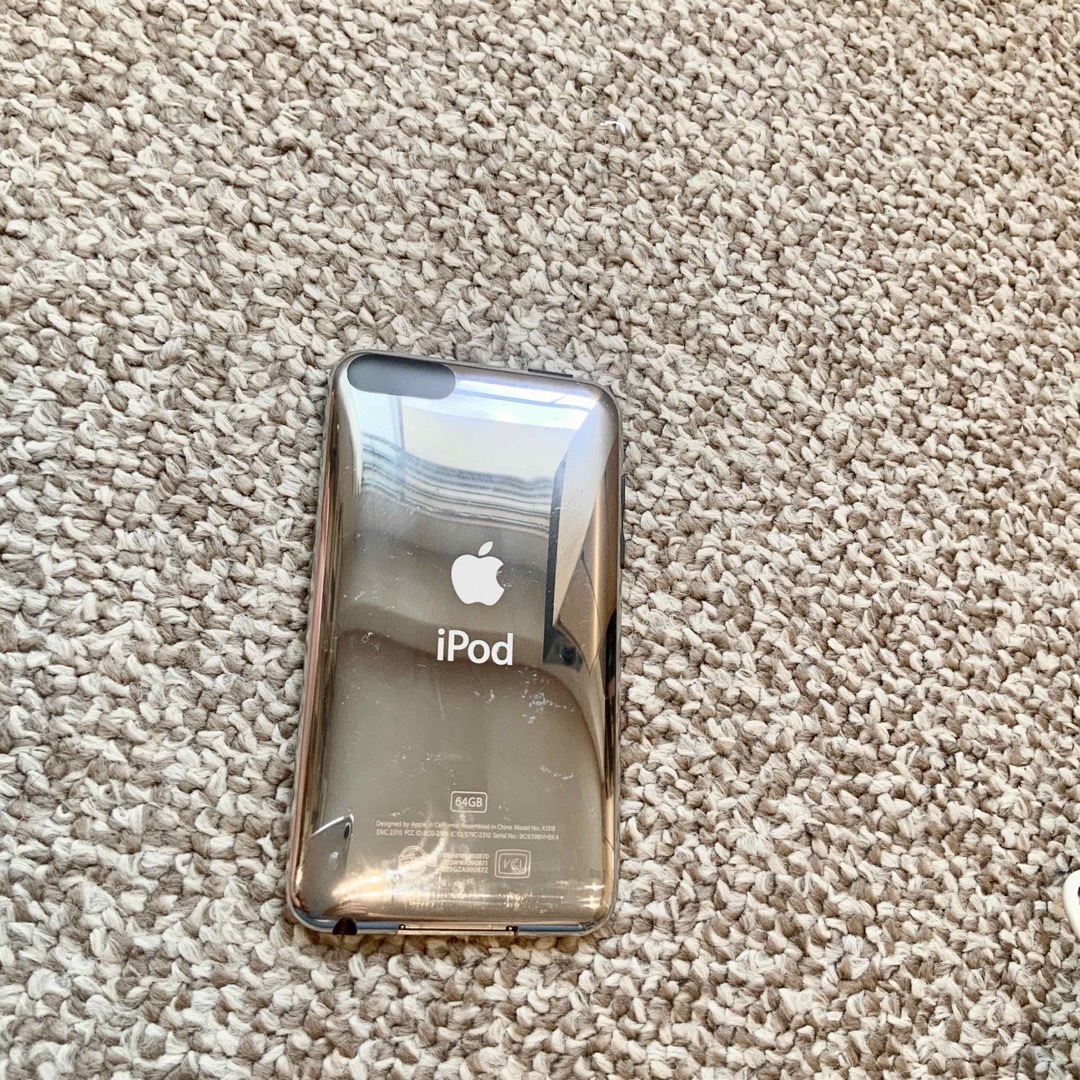 iPod touch 第3世代 64GB Appleアップル アイポッド 本体