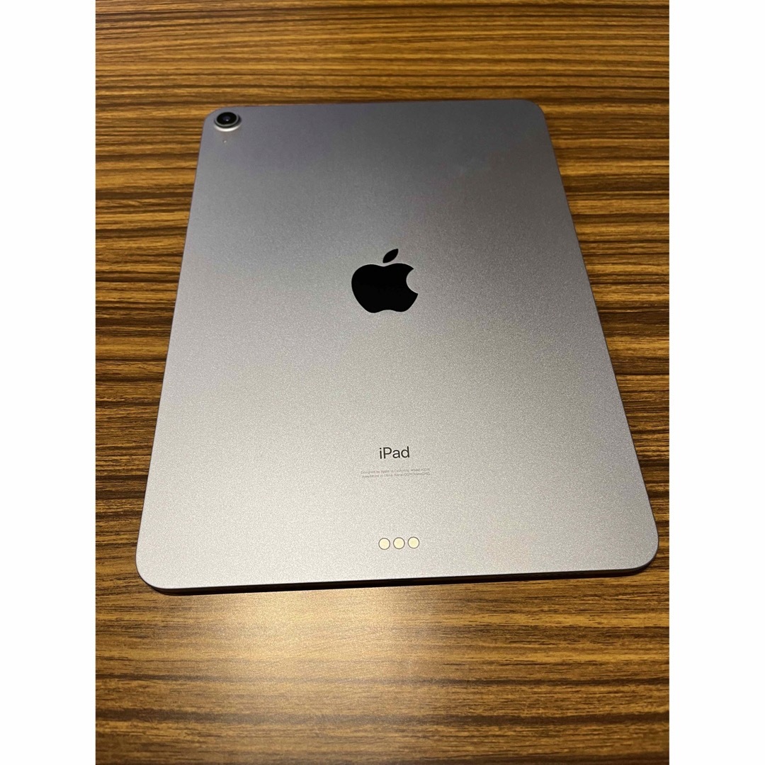 Apple(アップル)のiPad Air 第４世代　Wi-Fi 64GB キーボード＋充電器 スマホ/家電/カメラのPC/タブレット(タブレット)の商品写真