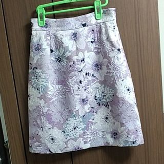 プロポーションボディドレッシング(PROPORTION BODY DRESSING)の♡プロポ♡ビッグフラワージャガードプリントタイトスカート♡サイズ2♡(ひざ丈スカート)