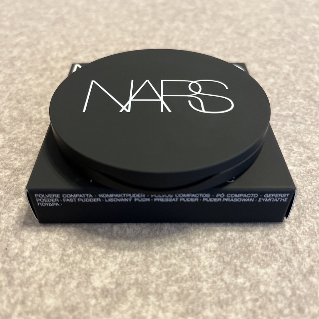 NARS(ナーズ)のNARS ナーズ☆ソフトマットアドバンストパーフェクティングパウダー コスメ/美容のベースメイク/化粧品(フェイスパウダー)の商品写真