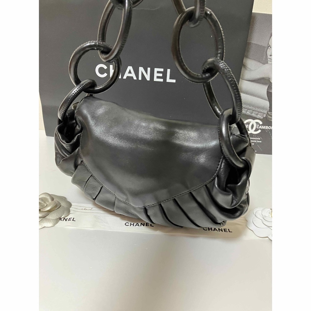 CHANEL(シャネル)の専用♡超美品★ シャネル  デカココ ラリング ショルダーバッグ  正規品 レディースのバッグ(ショルダーバッグ)の商品写真