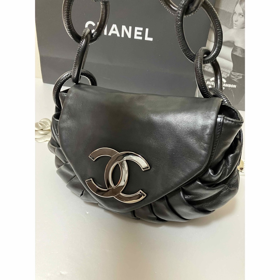 CHANEL(シャネル)の専用♡超美品★ シャネル  デカココ ラリング ショルダーバッグ  正規品 レディースのバッグ(ショルダーバッグ)の商品写真