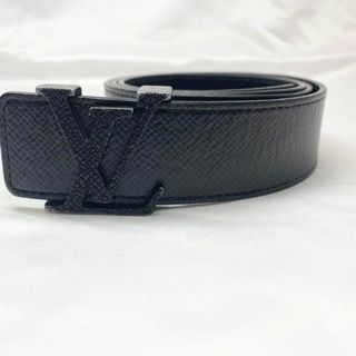 ルイ・ヴィトン タイガ サンチュールイニシアル レザーベルト
