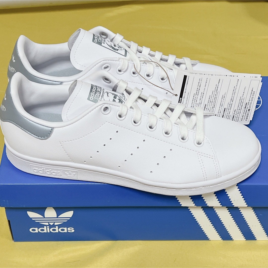 Originals（adidas）(オリジナルス)のスタンスミス　未使用品 レディースの靴/シューズ(スニーカー)の商品写真