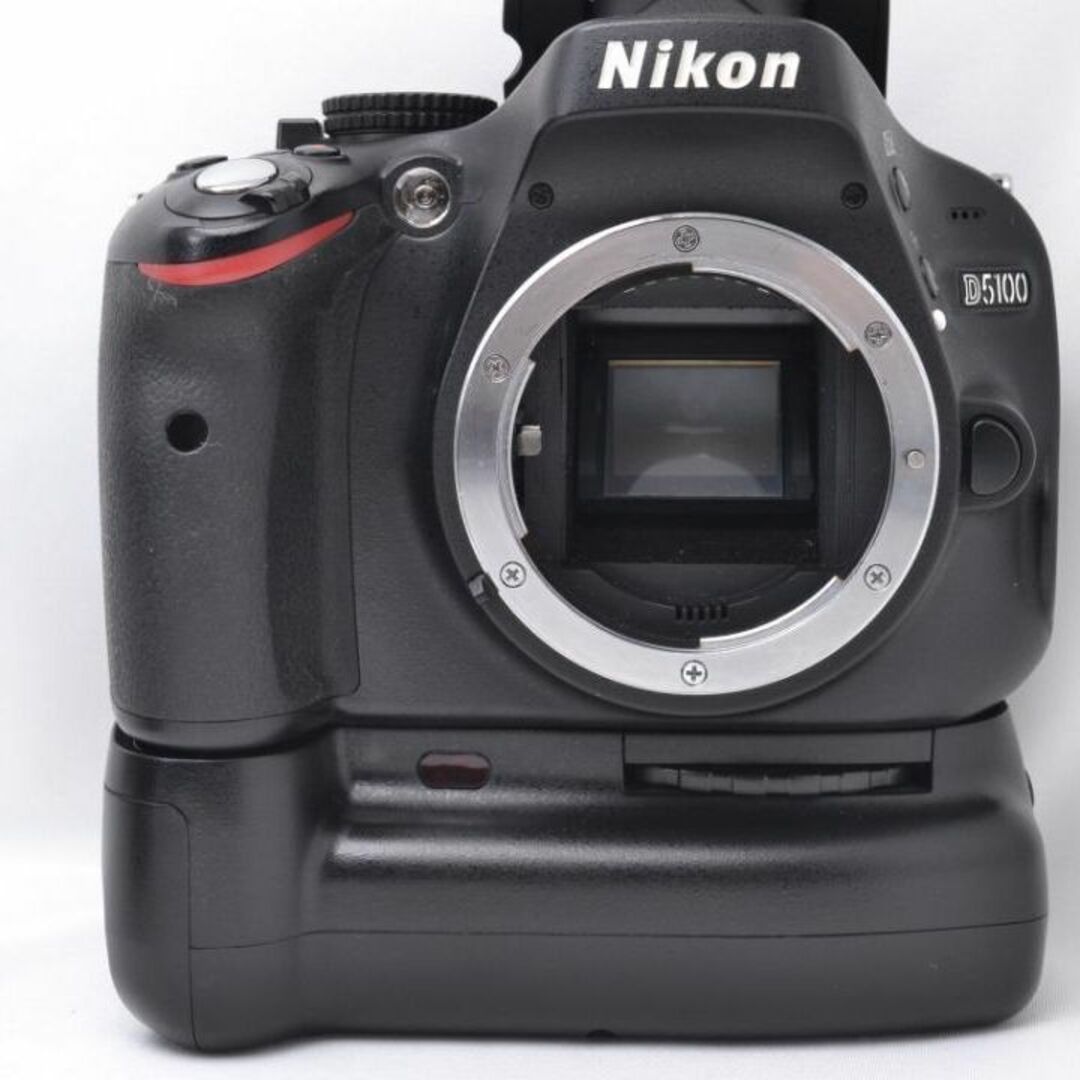 Nikon ニコン D5100 ダブルズーム♪ バッテリーパック付★