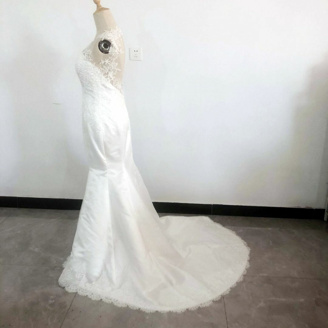 華やか Vネック ウエディングドレス 流れる透け花レース マーメイドライン結婚式ウェディングドレス
