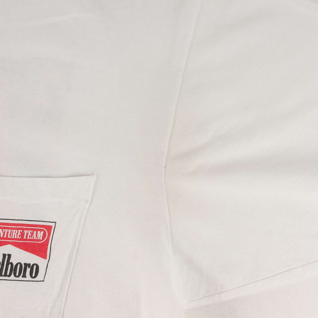 U.S.VINTAGE U.S. ヴィンテージ Tシャツ サイズ：XL Marlboro マルボロ ADVENTURE TEAM アドベンチャーチーム ポケット EBERTボディ USA製 シングルステッチ 90s ホワイト 白 トップス 半袖 クルーネック シンプル ブランド カジュアル【メンズ】【中古】 メンズのトップス(Tシャツ/カットソー(半袖/袖なし))の商品写真