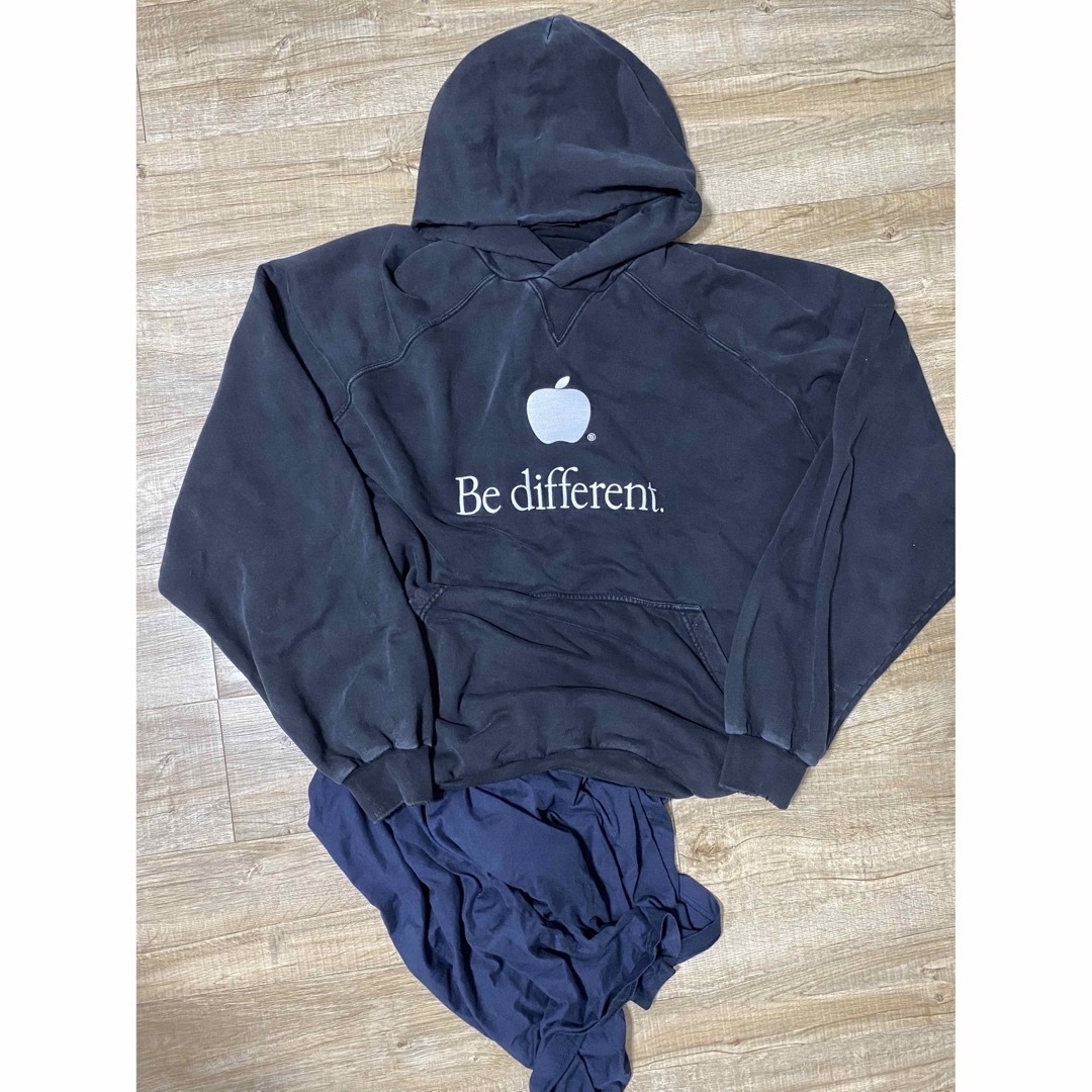 balenciaga be different hoodie apple