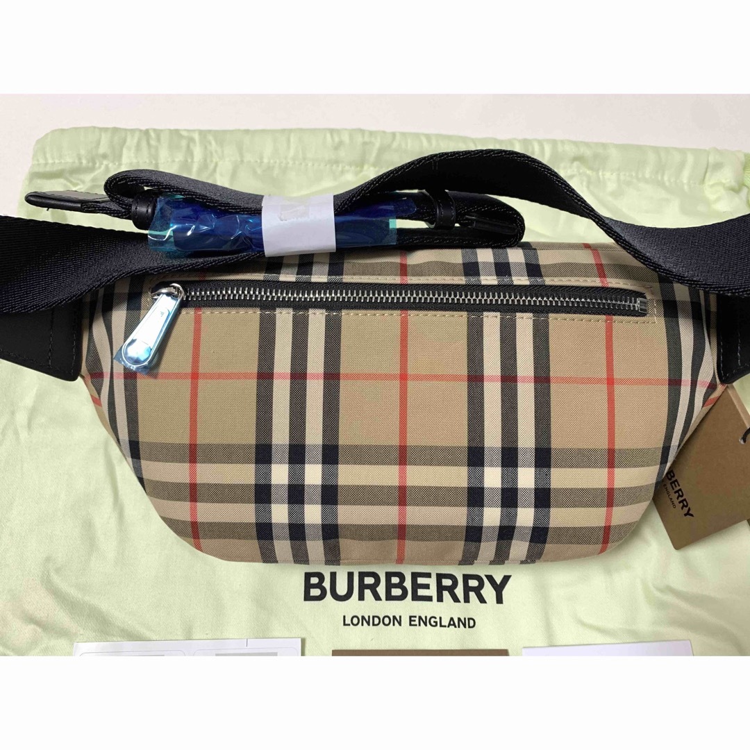 BURBERRY - 新品《 BURBERRY 》Vintage Check Bumbag バムバッグの通販
