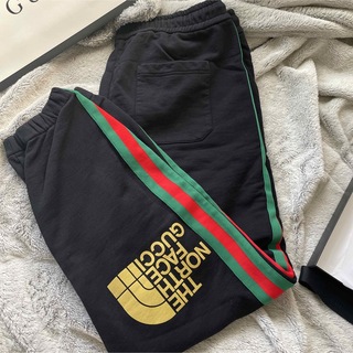 グッチ(Gucci)の【新品未使用品】 グッチ×ノースフェイス コラボ スウェットパンツ(その他)