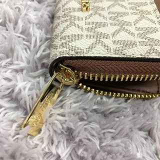 Michael Kors - ⭐MICHAEL KORS⭐マイケルコース⭐新品 ミニ財布バニラ