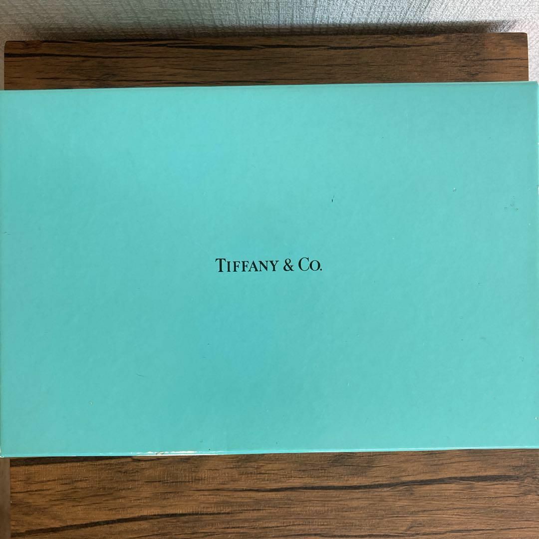 Tiffany & Co.(ティファニー)の【未使用】ティファニー フローラル Tiffany Floral ペア マグ インテリア/住まい/日用品のキッチン/食器(食器)の商品写真