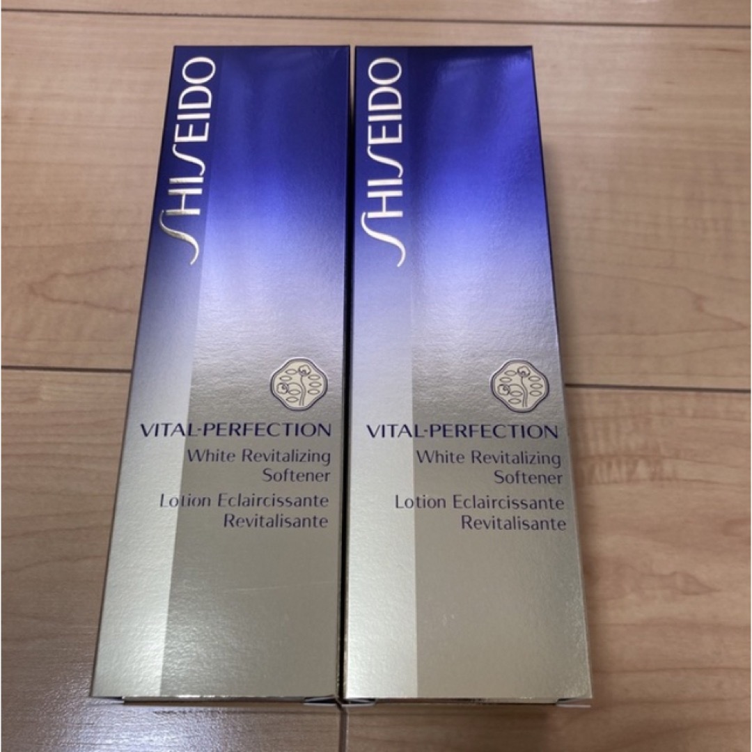 SHISEIDO VITAL-PERFECTION（SHISEIDO）(バイタルパーフェクション)の新品  資生堂 バイタルパーフェクション ホワイトソフナー エンリッチド 2本 コスメ/美容のスキンケア/基礎化粧品(化粧水/ローション)の商品写真