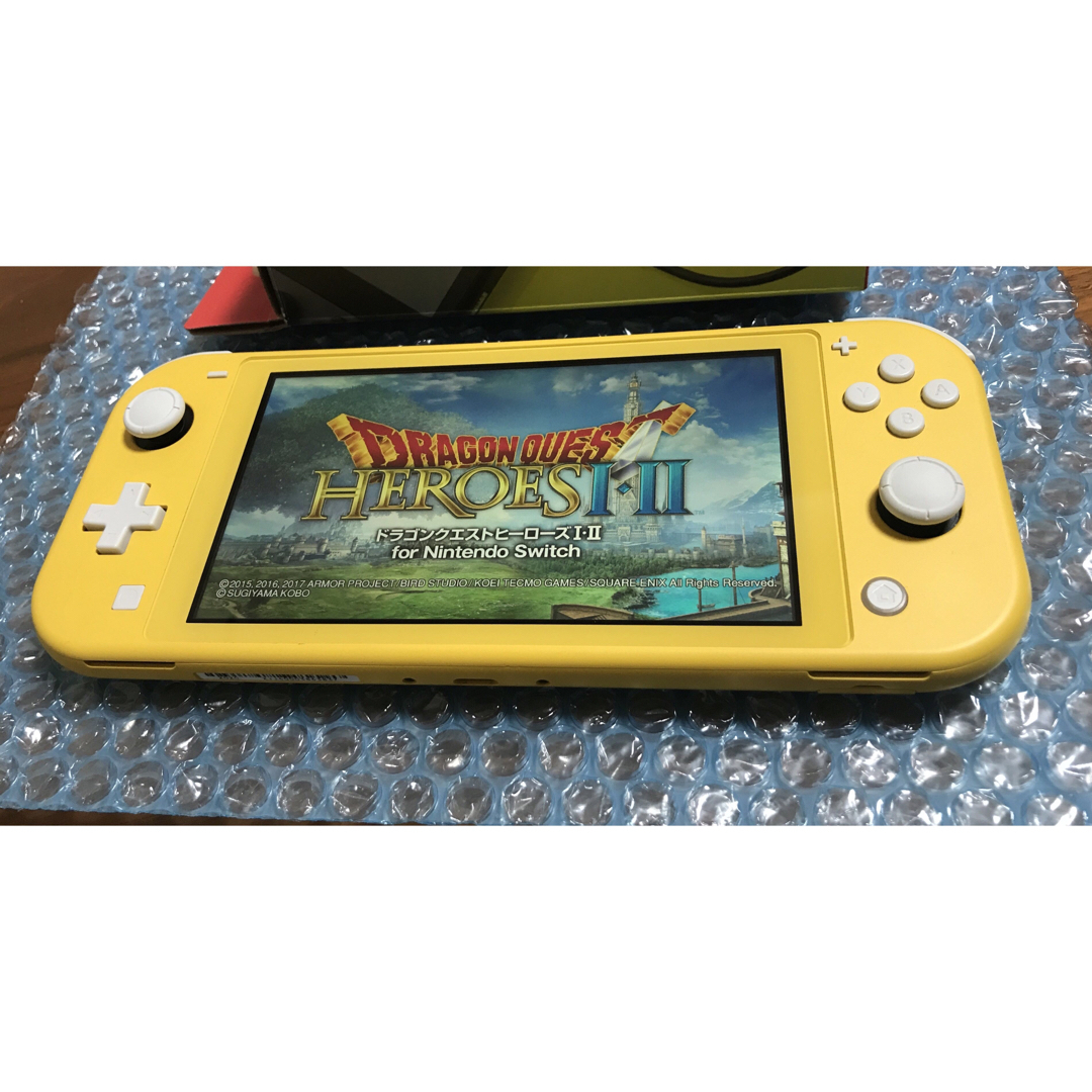 Nintendo Switch Lite 本体