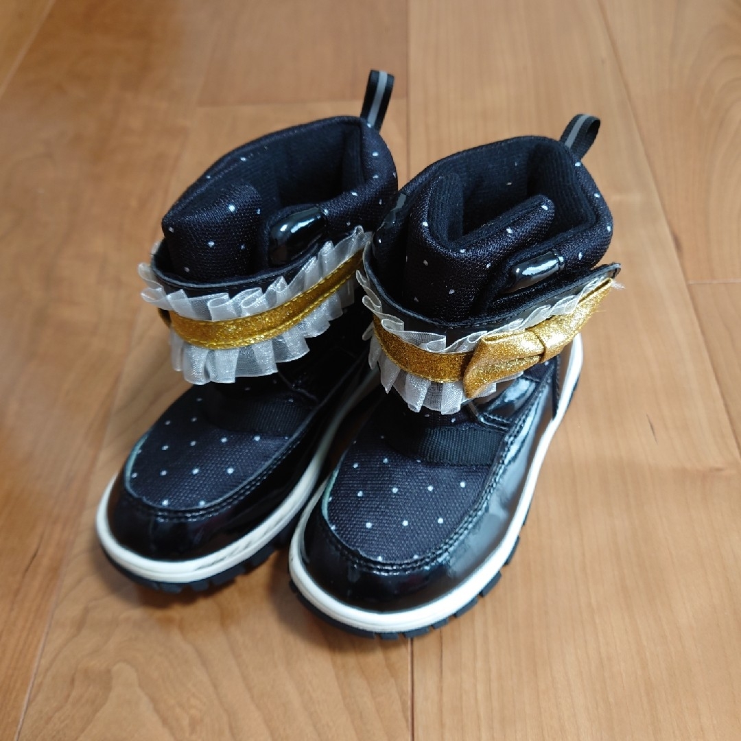スノーブーツ　16〜17センチ キッズ/ベビー/マタニティのキッズ靴/シューズ(15cm~)(ブーツ)の商品写真