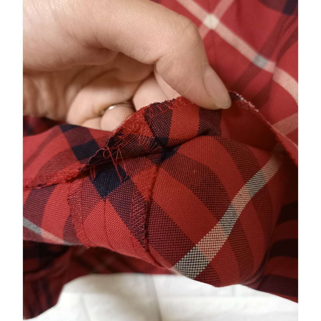 BURBERRY - バーバリーロンドン ノースリーブ ワンピース 赤 BURBERRY - バーバリーロンドン ノースリーブ ワンピース 赤