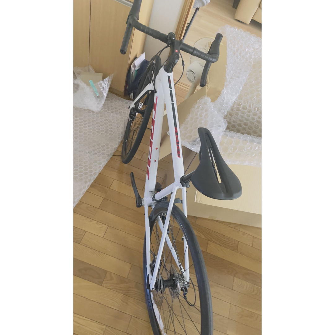 TREK DOMANE AL3 DISK 2022 52 走行20km