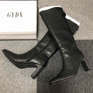 美品　GYDA  BACK スリット ベルト デザイン ブーツ　ブラック　L