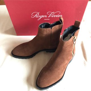 ロジェヴィヴィエ(ROGER VIVIER)の【新品】roger vivier ロジェヴィヴィエ　ショートブーツ  ブーティ(ブーツ)