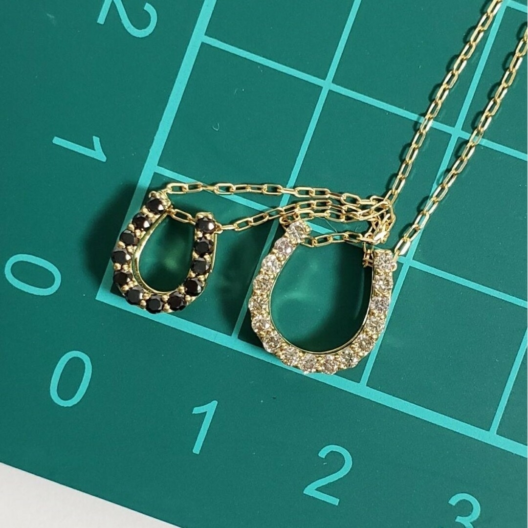 新品✧︎K18 天然ダイヤモンド ブラック&シャンパン☆ ダブル馬蹄 ペンダント