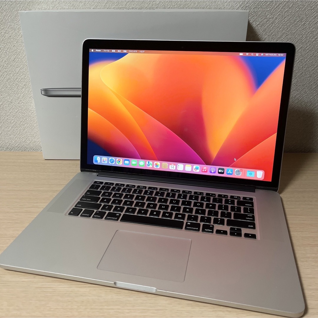 MacBook Pro 15インチ Retina i7 16GB SSD512G