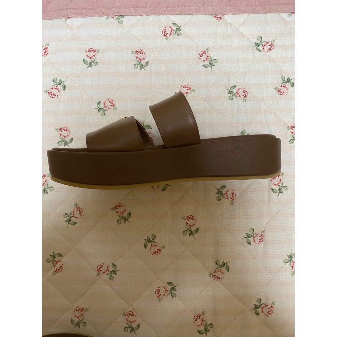AU BANNISTER - 専用出品 オゥバニスター メタルバックル厚底サンダル