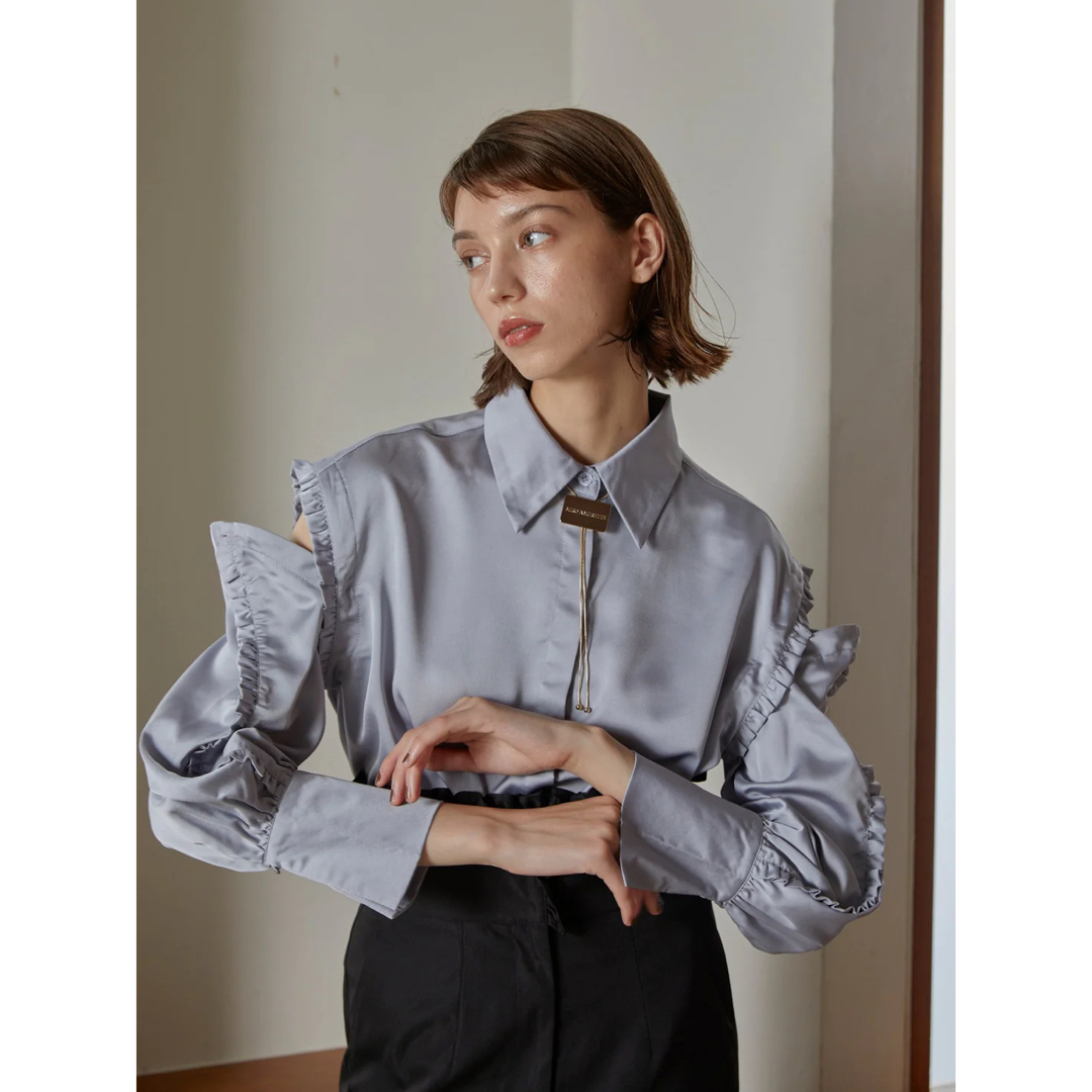 値下げ不可Miro Amurette FRILL LINE 3WAY SHIRT