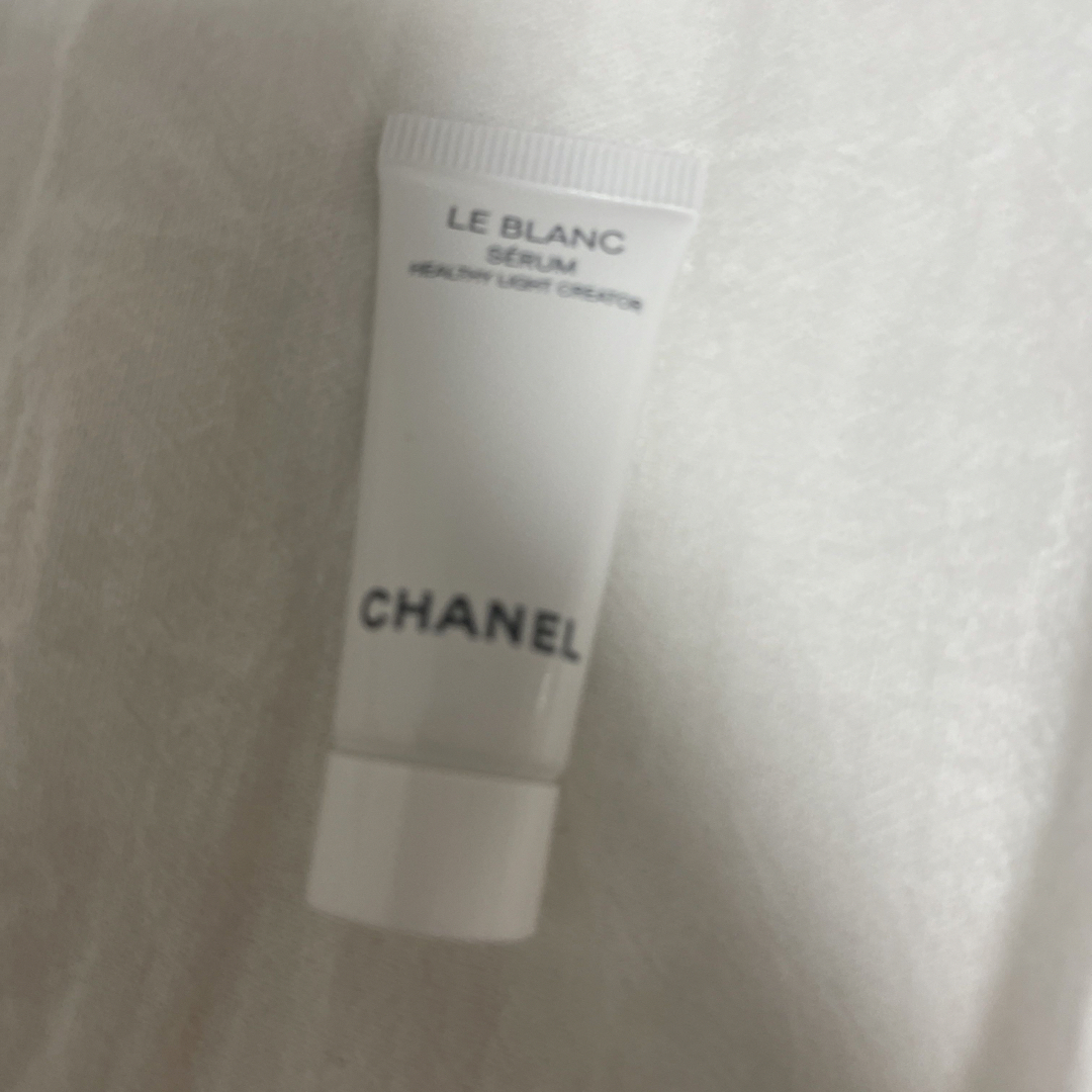 CHANEL(シャネル)のシャネル ル ブラン セラム HLCS コスメ/美容のスキンケア/基礎化粧品(美容液)の商品写真