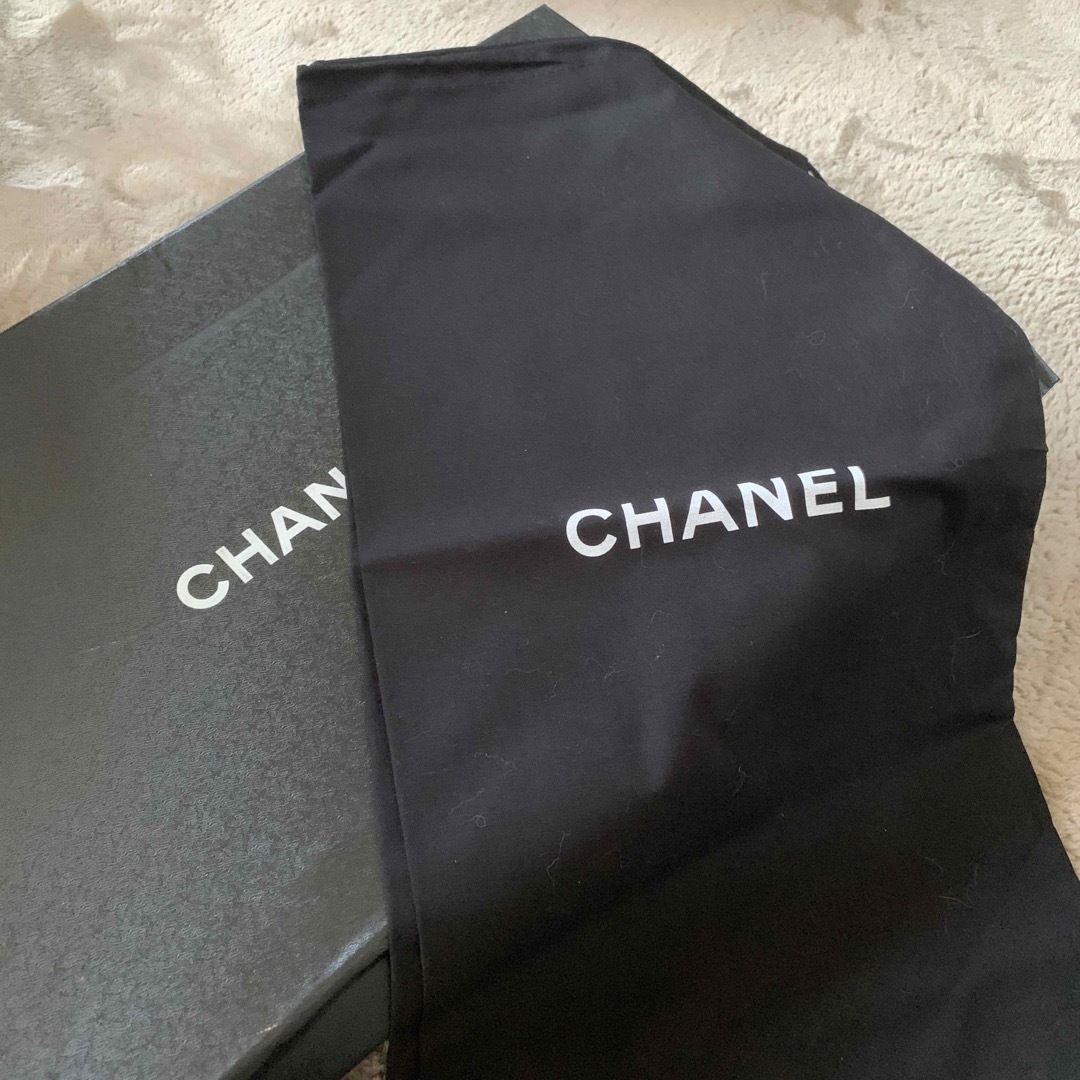 CHANEL(シャネル)のお値下げ【未使用】シャネル　ロングブーツ レディースの靴/シューズ(ブーツ)の商品写真