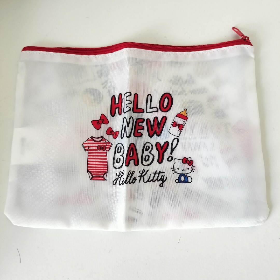 サンリオ キティちゃん ポーチ レディースのバッグ(その他)の商品写真