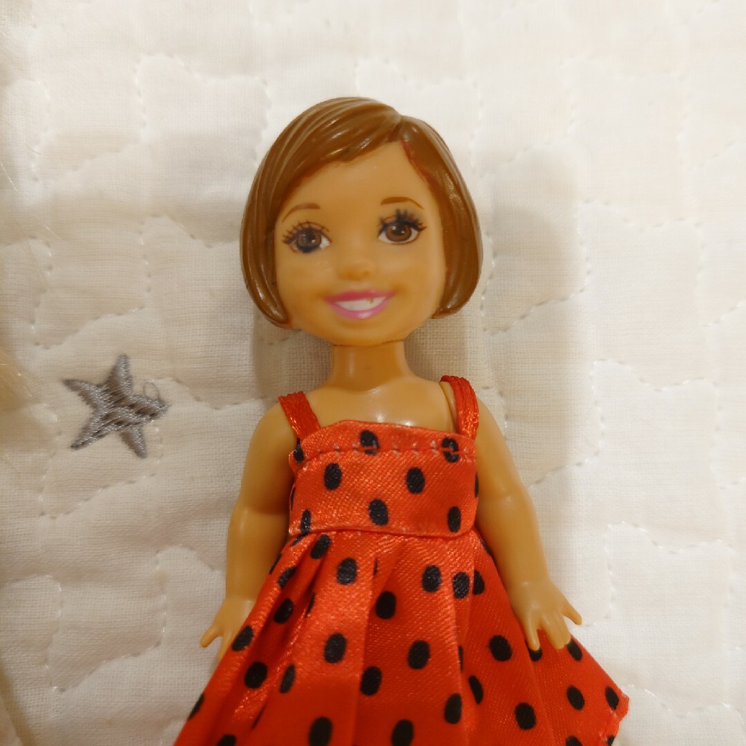 Barbie(バービー)のバービー　ケリー　2体セット　注意事項あり キッズ/ベビー/マタニティのおもちゃ(ぬいぐるみ/人形)の商品写真