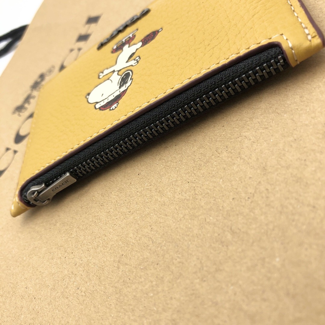 ✨スモール ジップ スヌーピー 【COACH X PEANUTS】【秋コーデ】