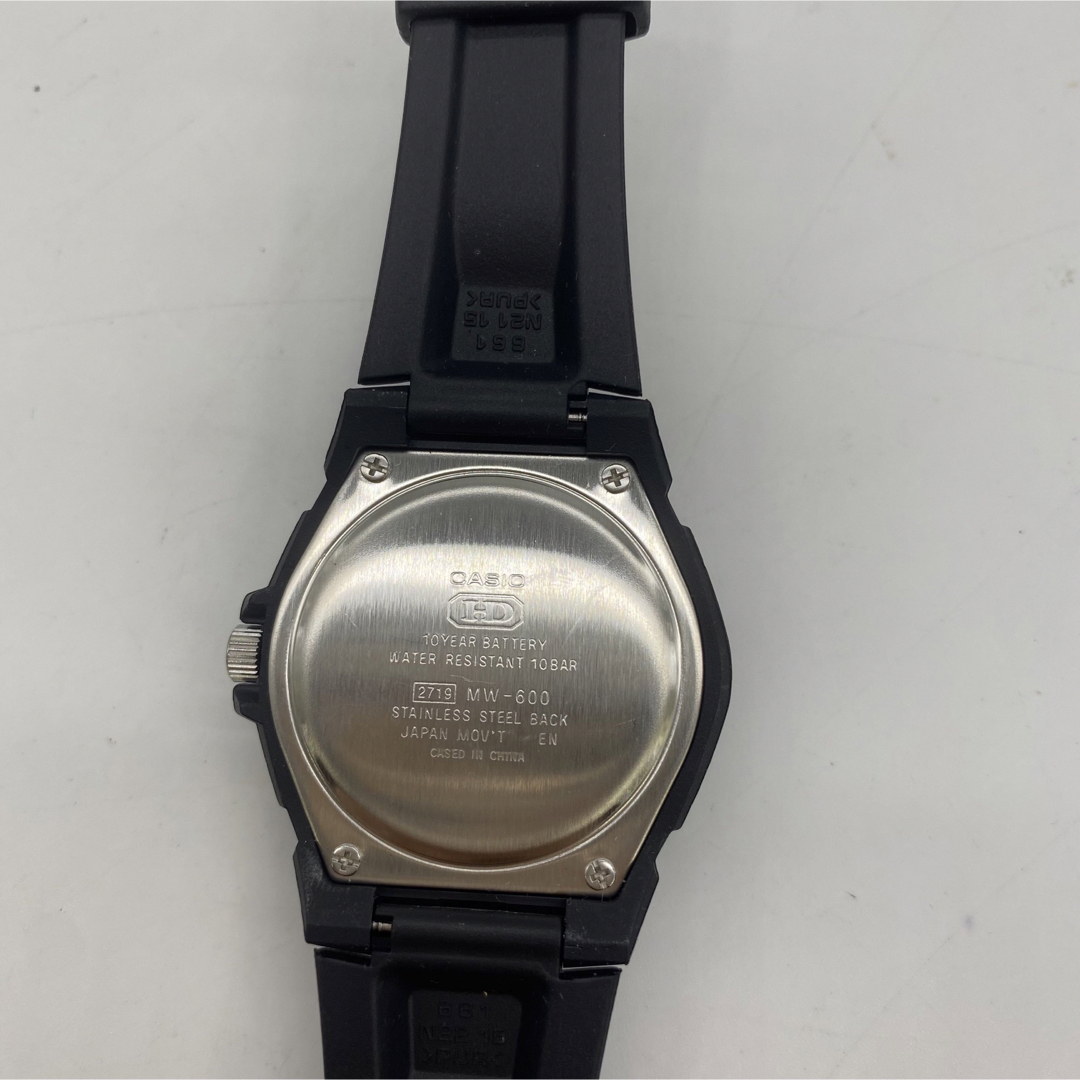 CASIO(カシオ)の美品！CASIOカシオ防水アナログ腕時計MW600 可動品 メンズの時計(腕時計(アナログ))の商品写真
