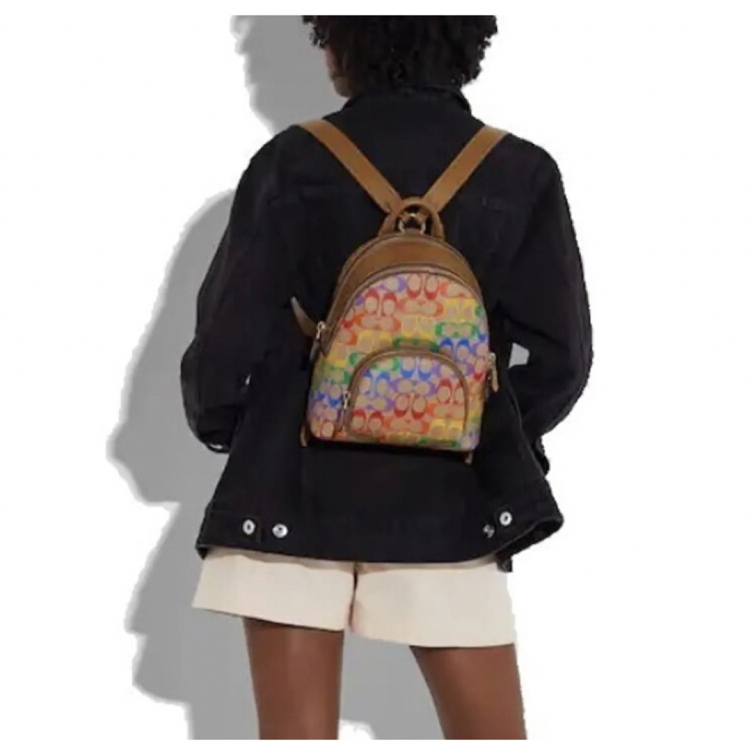 COACH☆新品】キャリー バックパック!レインボー シグネチャー!男女