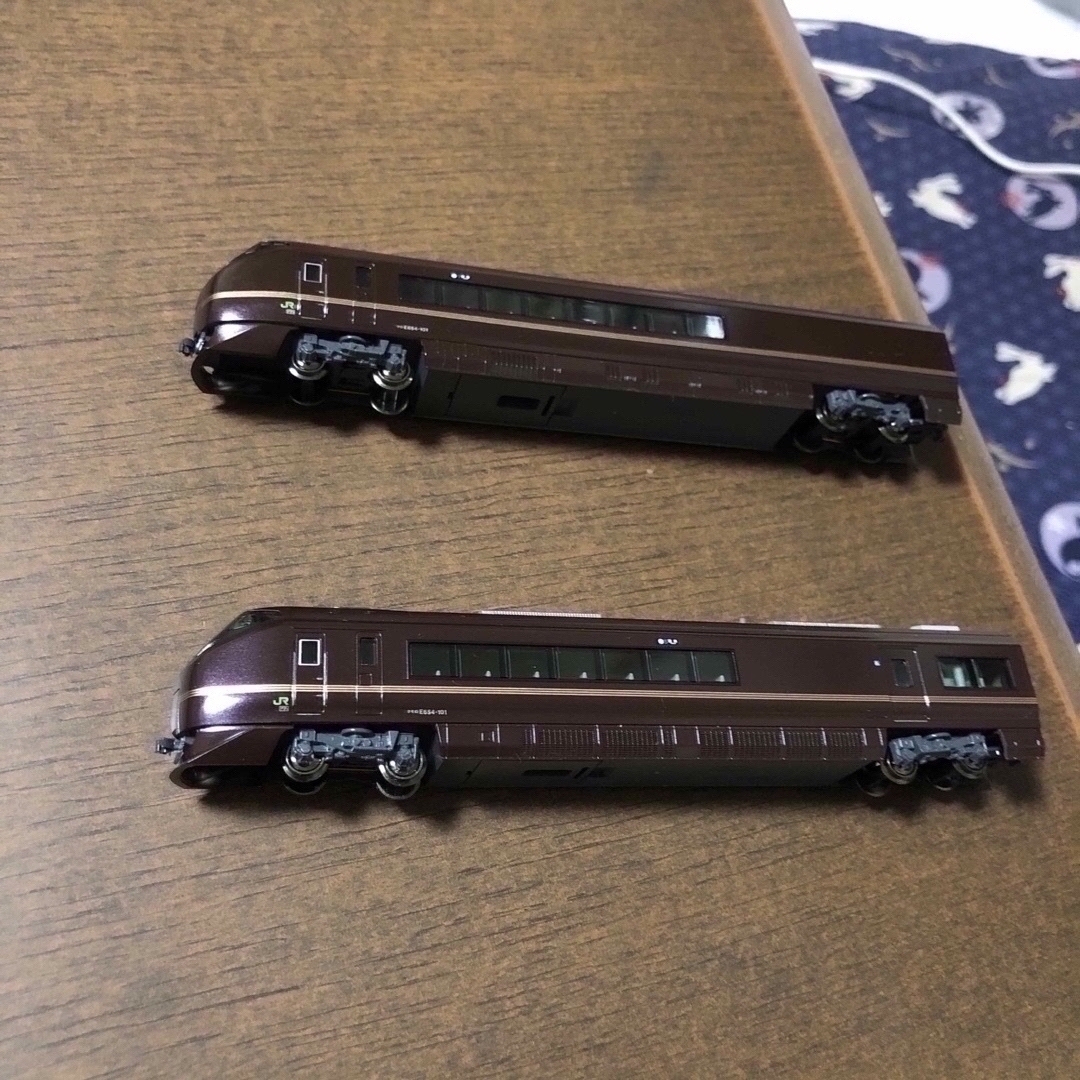最後の値下げ❗️KATO nゲージe655系なごみ(和)5両お召し列車対応1両 最後の値下げ❗️KATO nゲージe655系なごみ(和)5両お召し列車対応1両