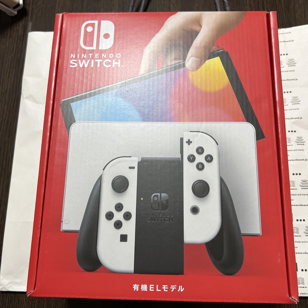 Nintendo Switch(ニンテンドースイッチ)のNintendo Switch 有機ELモデル Joy-Con(L)/(R) ホ エンタメ/ホビーのゲームソフト/ゲーム機本体(家庭用ゲーム機本体)の商品写真