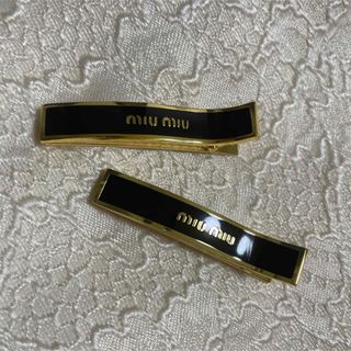 miumiu - miumiu エナメルメタルヘアクリップ 黒 ブラックの通販 by