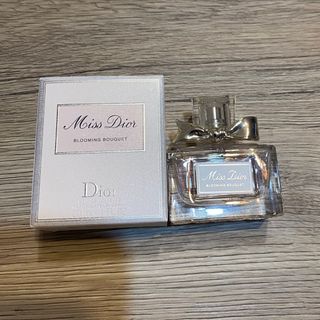 クリスチャンディオール(Christian Dior)のミス　ディオール　ブルーミングブーケ(オードトワレ)30ml(香水(女性用))