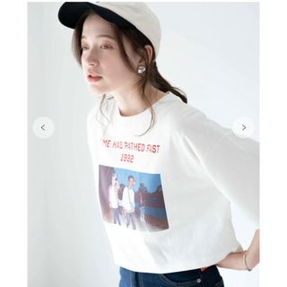 グラフィックショートT 半袖　レディーストップス(Tシャツ(半袖/袖なし))