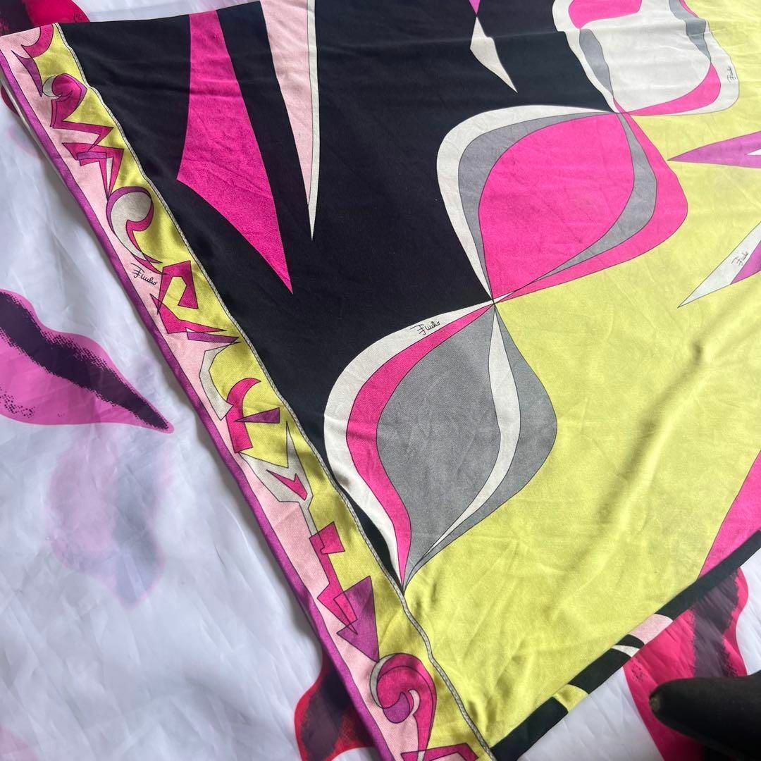 【美品】EMILIO PUCCI プッチ柄ワンピース ホルターネック素材シルク