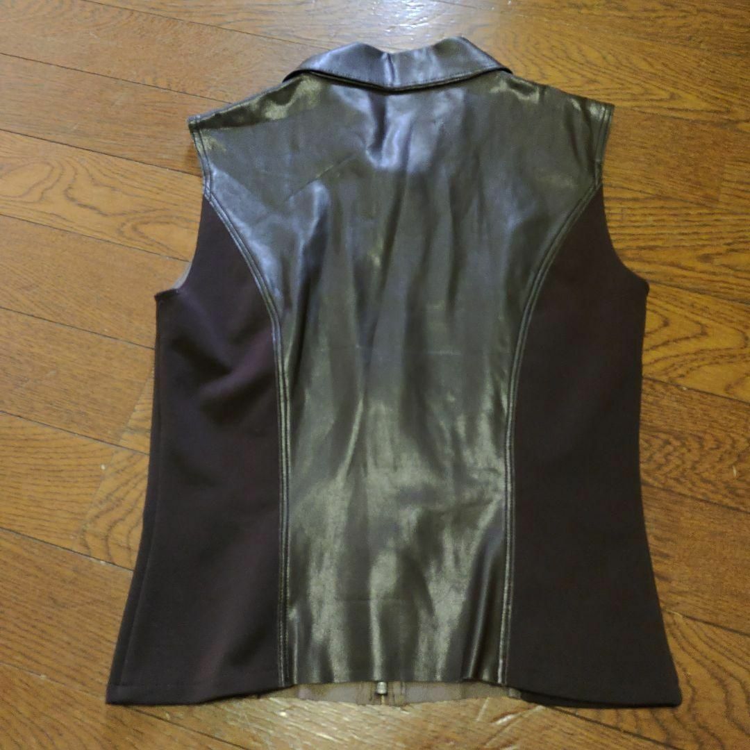 1538超美品 フォクシーニューヨーク 38 レザージャケット ノースリーブ-