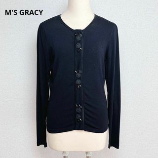 エムズグレイシー(M'S GRACY)の美品✨M'S GRACY　エムズグレイシー　ビジューボタンカーディガン　黒　38(カーディガン)